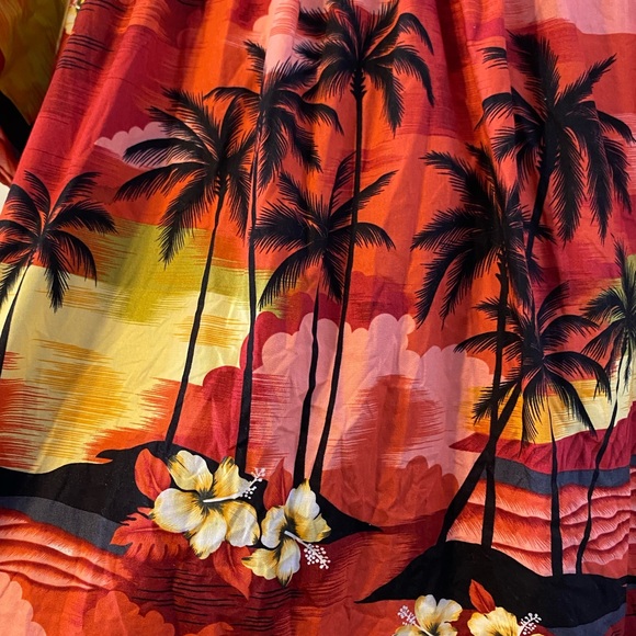 Vtg Aloha Republic 100% cotton red Hawaiian sunset dress.Size Large - Picture 4 of 8
